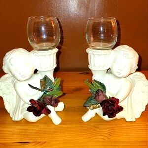 ⚘️2 Vtg Ceramic Cherub w Rose And Glass Candle Holder Set⚘️